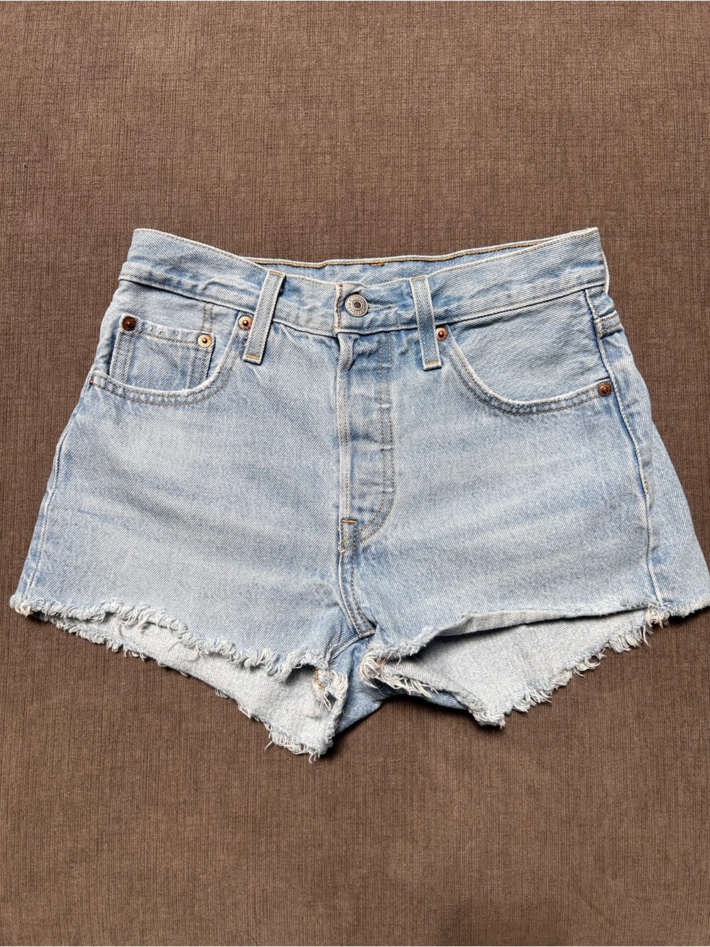 Levi’s 501 cutoffs light wash denim shorts Size 25